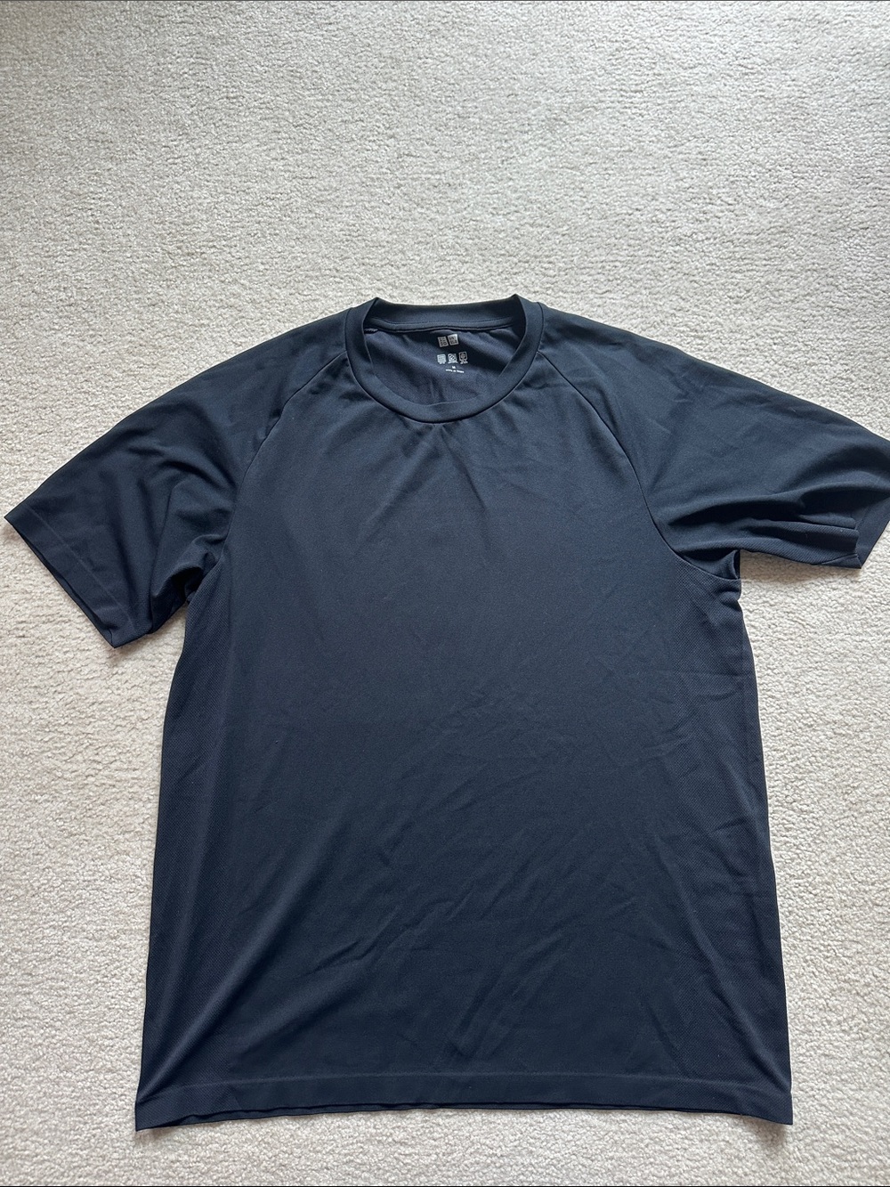 Uniqlo Men's Short Sleeve Crew Tee - Black